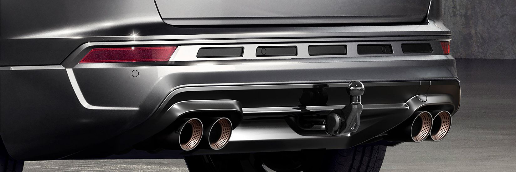 Detailansicht des CUPRA Ateca Hecks mit Anhängerkupplung