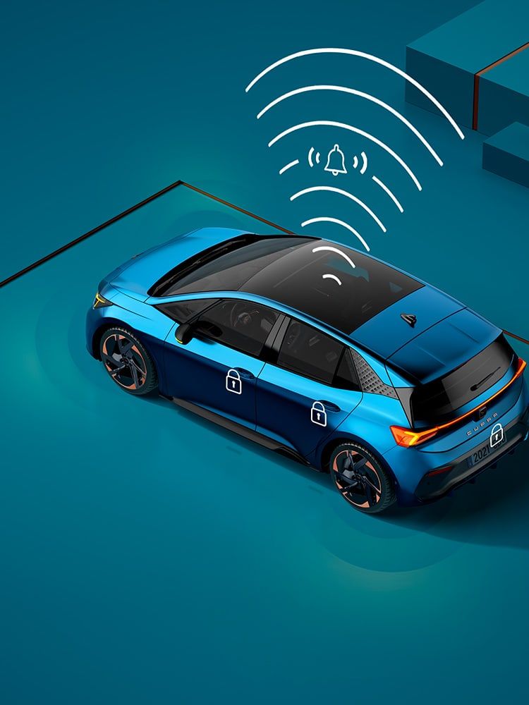 CUPRA Born Lava-blau mit der Autoalarmanlage