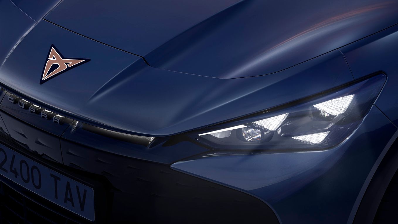 CUPRA Totalaufnahme Scheinwerfer